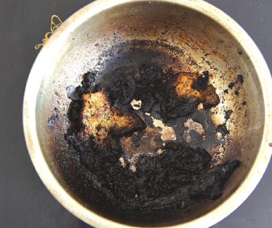 泸州市民遭遇离奇事件：半夜电磁炉自动开启险酿火灾