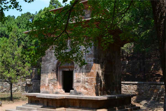灵岩寺慧崇塔