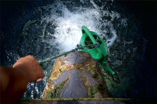 黑虎泉打水