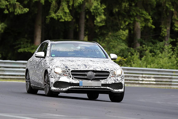 新一代奔驰E级纽北赛道测试 或明年发布