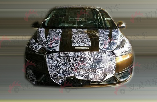 奇瑞全新A级家轿 艾瑞泽5低伪谍照曝光