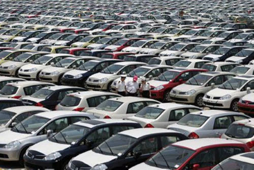 中国乘用车市场迎15年来最严峻形势