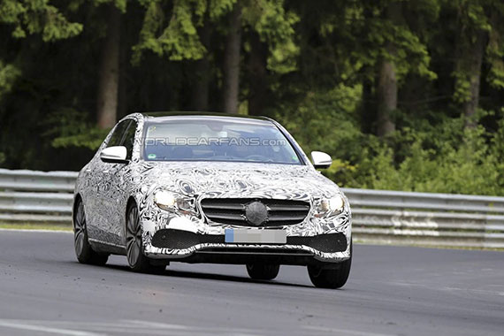 新一代奔驰E级尾灯图曝光 北美车展首发