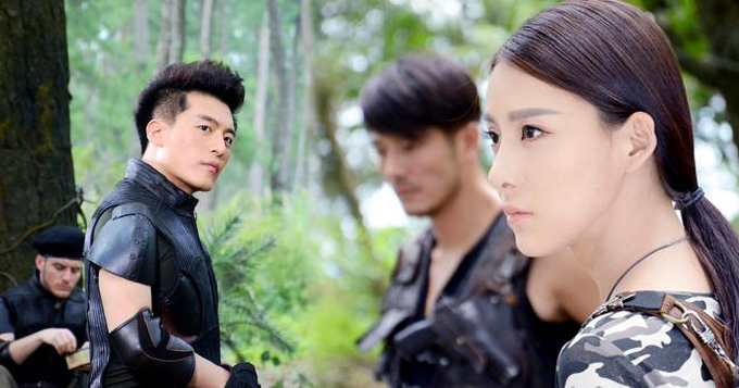 《怒江之战》热拍 孙艺洲贾青密林探险