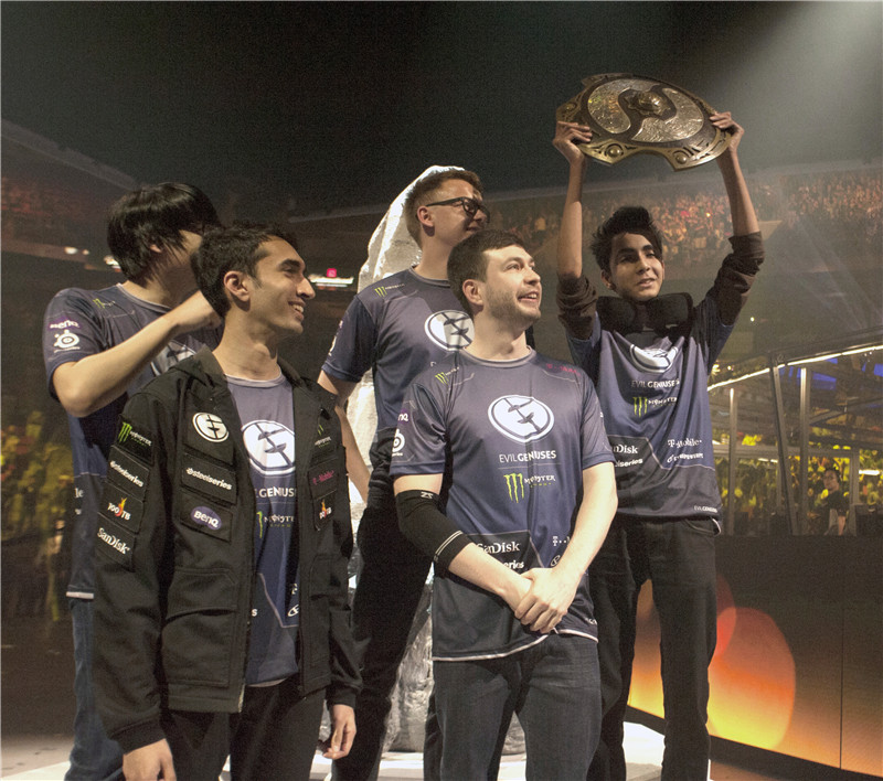 美国橄榄球队排行榜竹内慎司全浸式自由泳技术特点dota2游泳转会消息电竞赛程表24直播