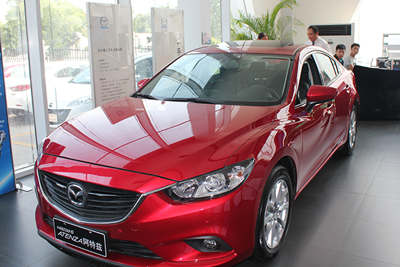 2015款阿特兹到店拆车演示 宣布团购政策