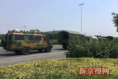 第九大街东边区域为戒严区，目前该区域要进行消毒清洗。新京报记者王大鹏摄