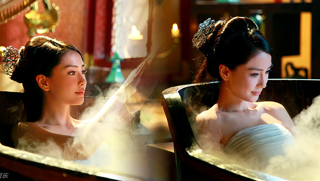 Angelababy浴照曝光