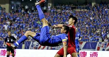 中超歷史神仙球 莫雷諾神勾+徐亮62米吊射