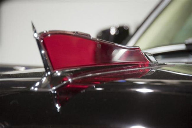 贾新光：红旗调组织架构不如调产品