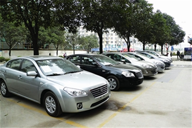 车市反弹受诸多因素制约 金九银十将打折扣