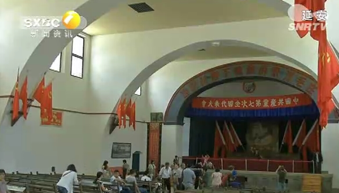 小長假期間 紅色旅游景點受游客青睞