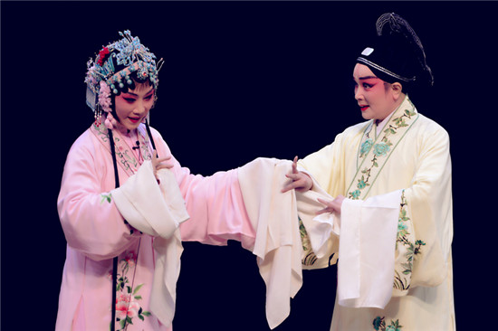 活动:对话石小梅王芳 看昆曲《牡丹亭》