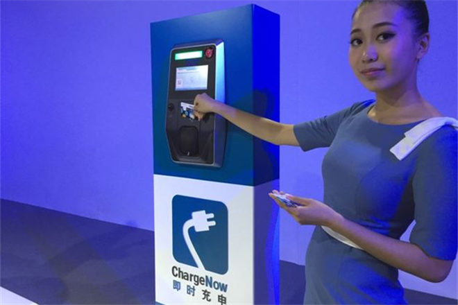 专治电动焦虑症 宝马年底将自建500充电桩