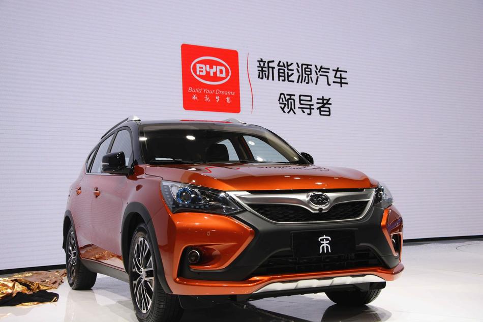 比亚迪定增150亿发展新能源车