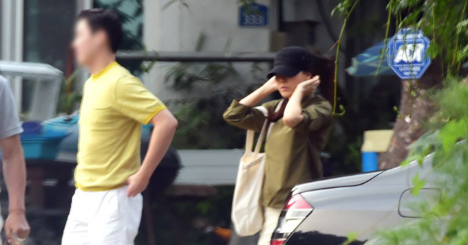 韩星金荷娜恋情曝光见家长 企业家男友高大帅气