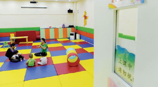 合肥早教培训费用动辄上万 到底学不学家长很