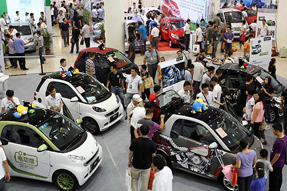 电动汽车充电接口新国标通过审查