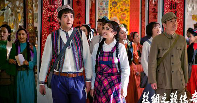 视频：《丝绸之路传奇》将播 展现民族时尚