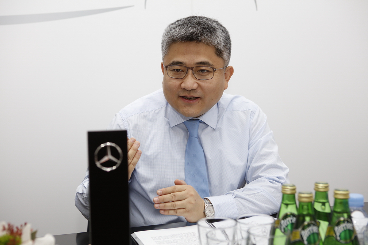 SUV战略助奔驰逆袭 年内销量冲关30万辆