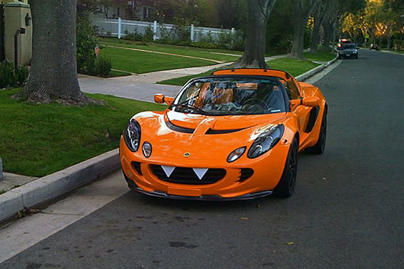 万圣节不装饰一下爱车能出门吗？