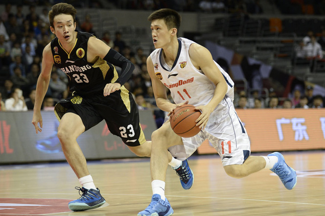 广东主场负山东 周鹏34分遭遇“里程悲”