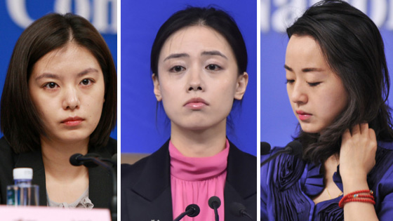 历届两会上的美女翻译