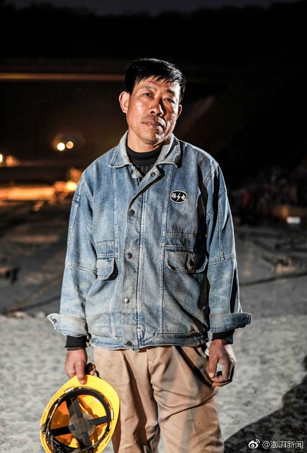 欧美大兵同性猛交