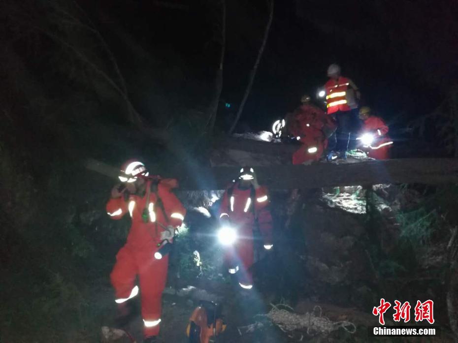 汶川县有多少人口_戳 红色汶川你知多少 赶紧来试试(3)
