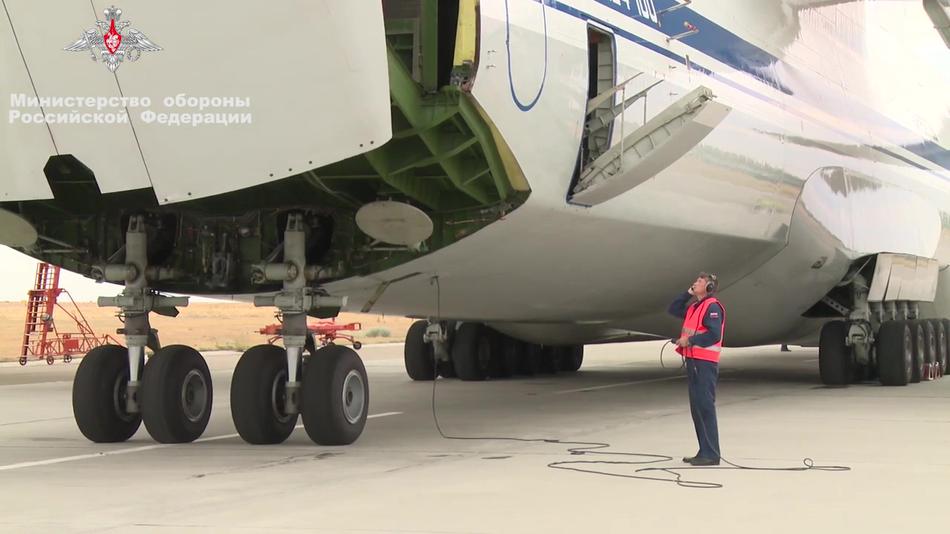 324d-hzuhxyn8109252.jpg