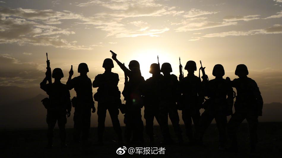 yUZQ-hiixpun6249589.jpg