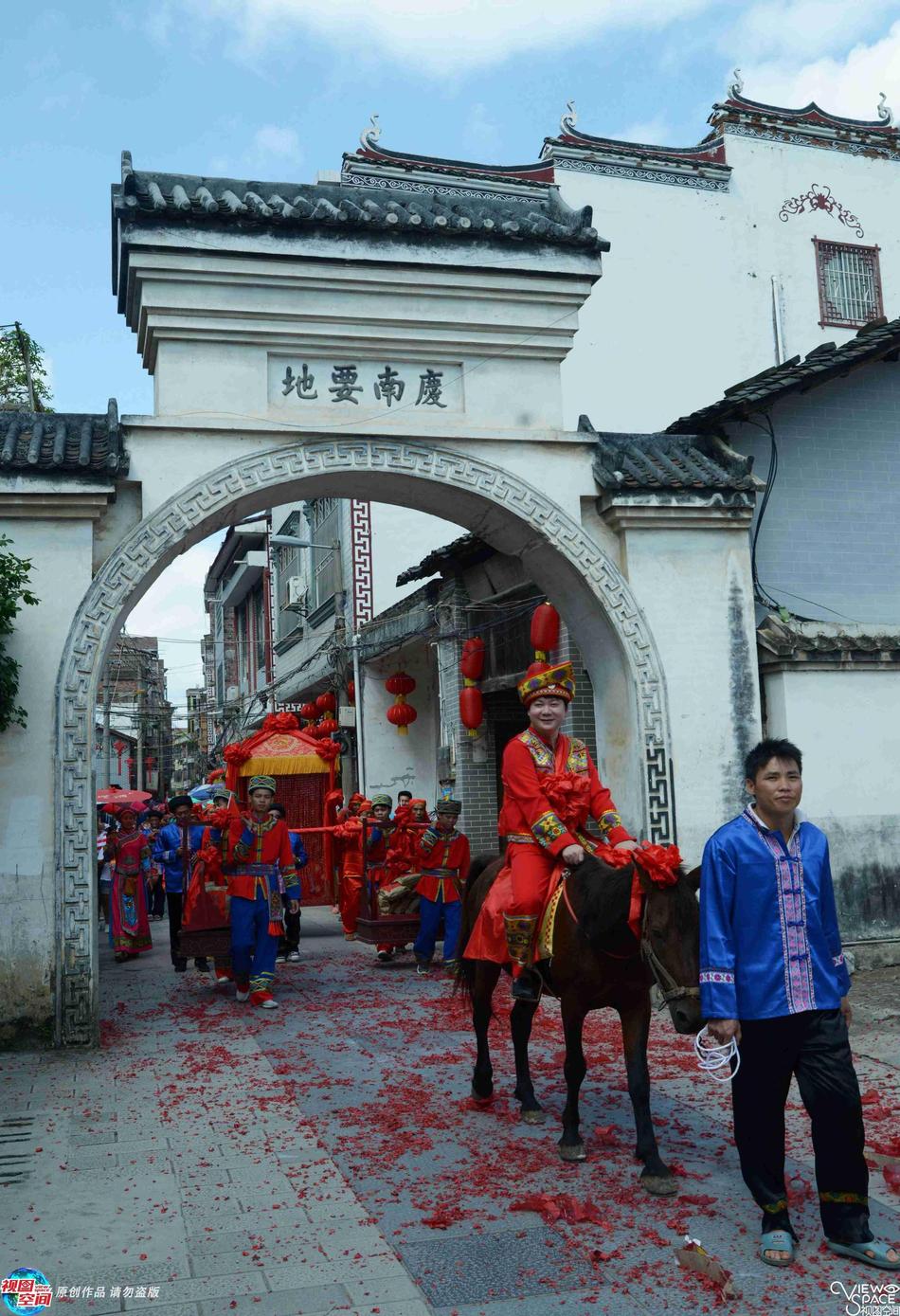 广西壮族人口有多少_广西壮族建筑都有哪些