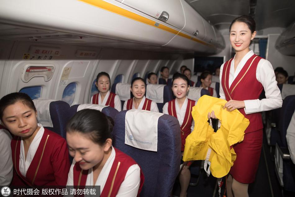 航空公司招聘空乘_空乘面试经验 空乘面试宝典 四川航空面试流程概况分享(2)