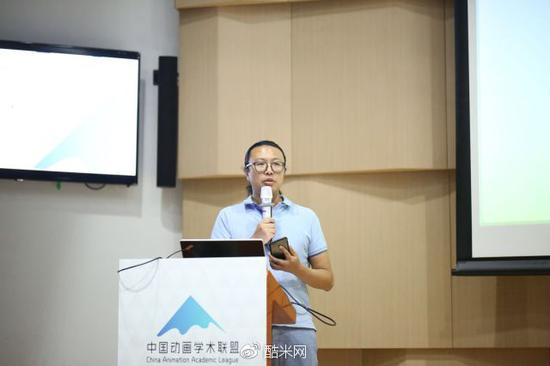 南京艺术学院传媒学院副院长薛峰发言