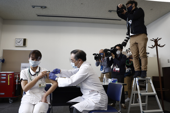 资料图:日本疫苗接种现场