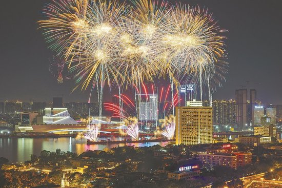 广州推出逾2000场文旅活动 花城新春年味拉满