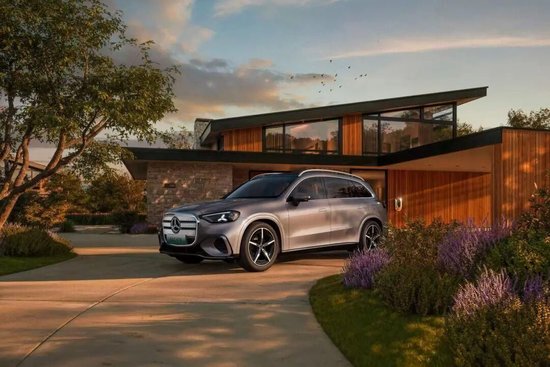 4月23日，Mercedes-平治全新純電GLC SUV全球首戰。新華社 發