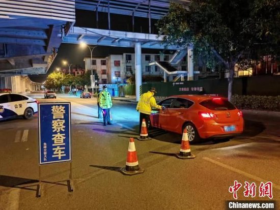 螃蟹吐泡泡还能吃吗