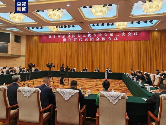 聚焦两会·开放团组丨浙江：勇当先行者 谱写新篇章_新浪新闻
