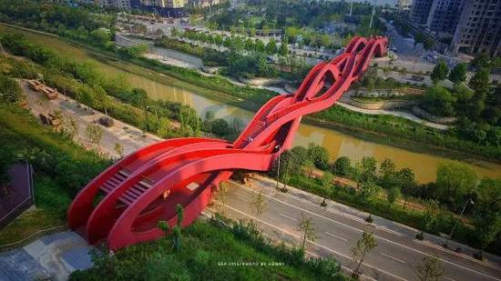 梅溪湖步行桥(图片均由受访者提供)