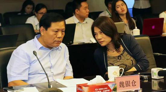 董明珠与银隆老板魏银仓