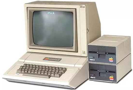 苹果 Apple II 图片来自:Oldcomputers