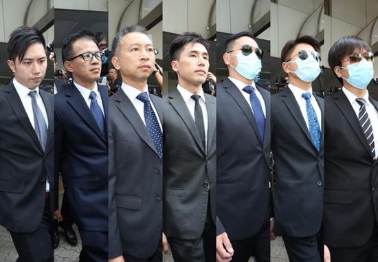 7名警员均被判两年