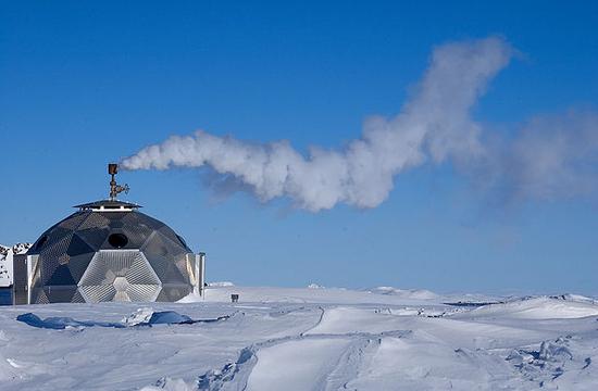 冰岛地热能的井孔。图片来源：Lydur Skulason