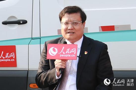 十九大代表、南开区委书记姚来英交流分享。唐心怡/摄