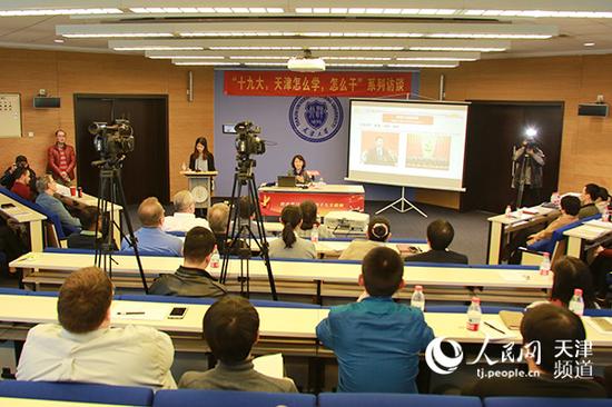 “十九大,天津怎么学,怎么干”系列访谈走进天津大学。孙晓川/摄