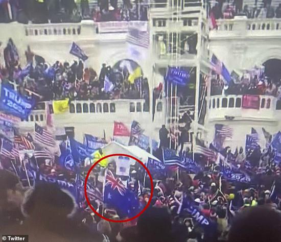 ������ɧ���ֳ����ְĴ����ǹ��죨ͼ����ÿ���ʱ�����ȡ�����أ�