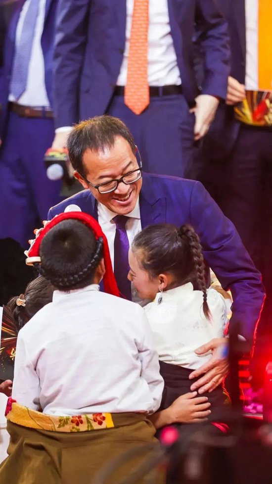 老俞闲话丨三十而立，行远四方！