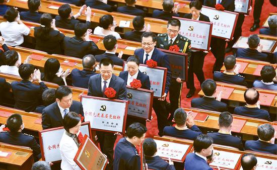 2020年9月8日上午,全国抗击新冠肺炎疫情表彰大会在北京人民大会堂隆重举行。 新华社记者 张领/摄