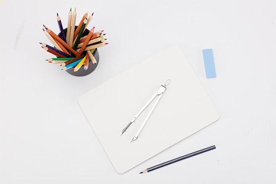 荷花芳名百态　风姿流传千载